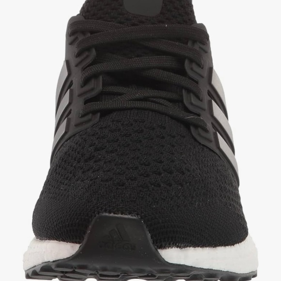 Men’s Adidas Ultraboost - Picture 3 of 7